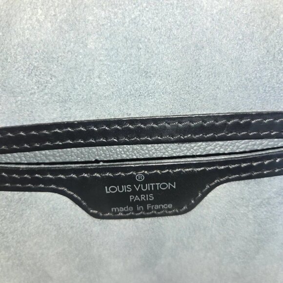 LOUIS VUITTON Mini Pochette Epi Leather Backpack Black - COA included! - Picture 14 of 15